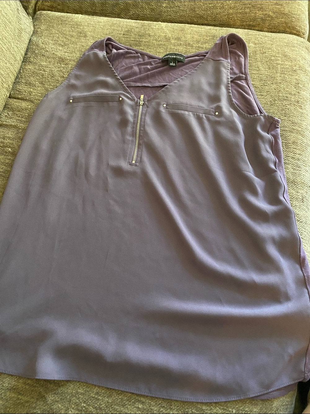 Worthington Mauve V-Neck Sleeveless Zip Tank